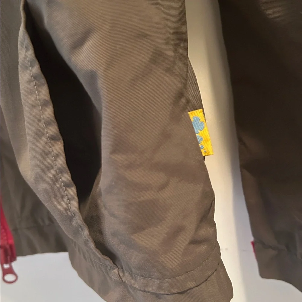 Palty ZipUp Nylon mesh lined Jacket hidden hood pockets vented armpit kid size S